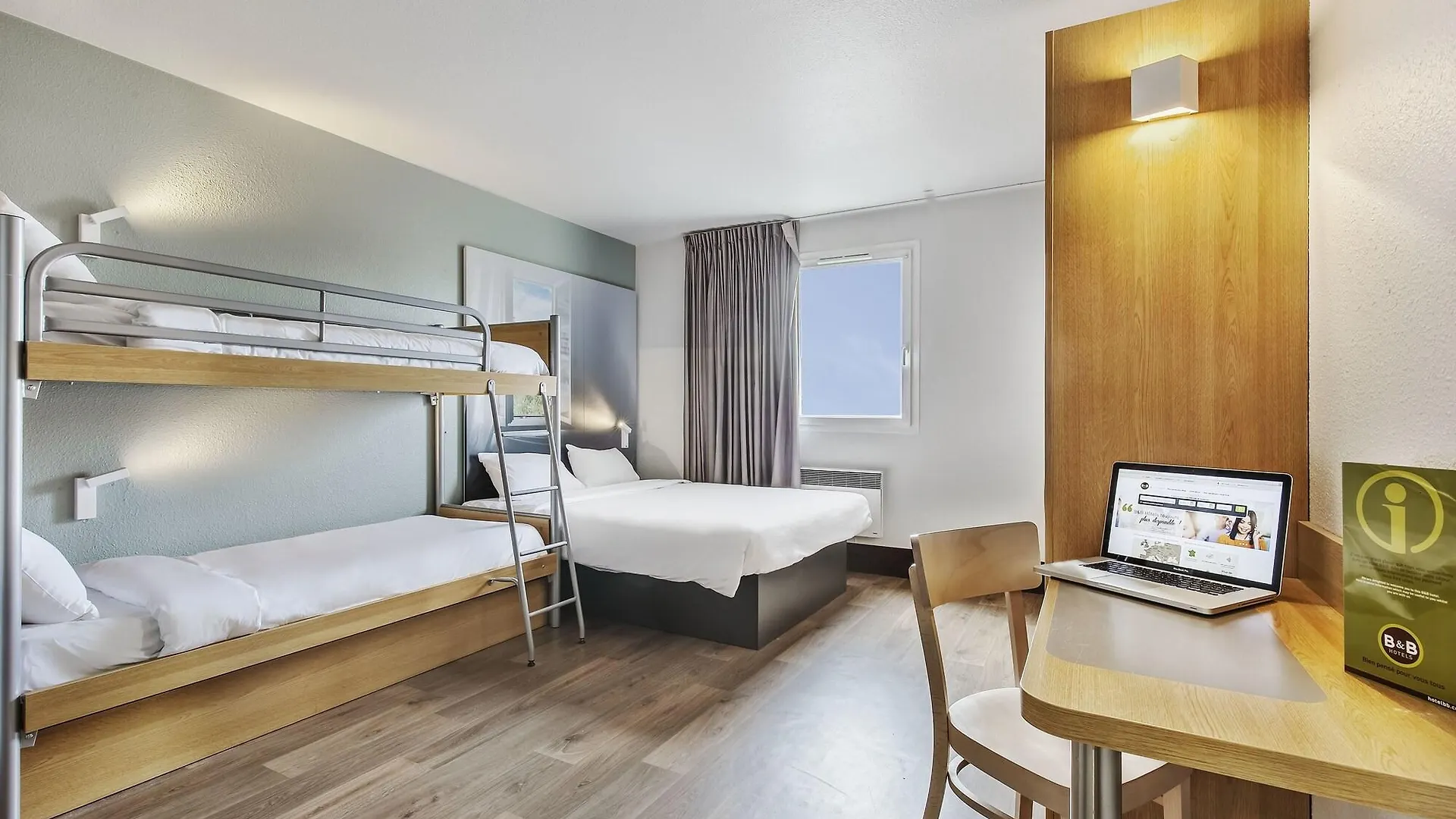 B&B Hotel Lyon Grand Stade Meyzieu