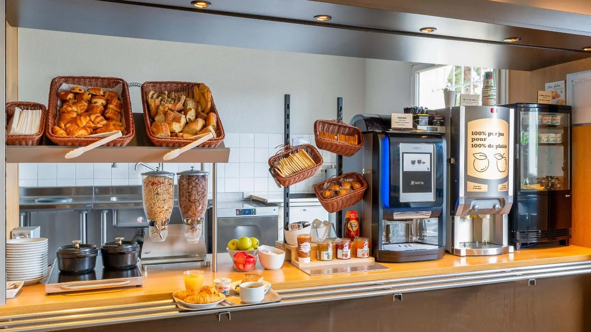 B&B Hotel Lyon Grand Stade Meyzieu