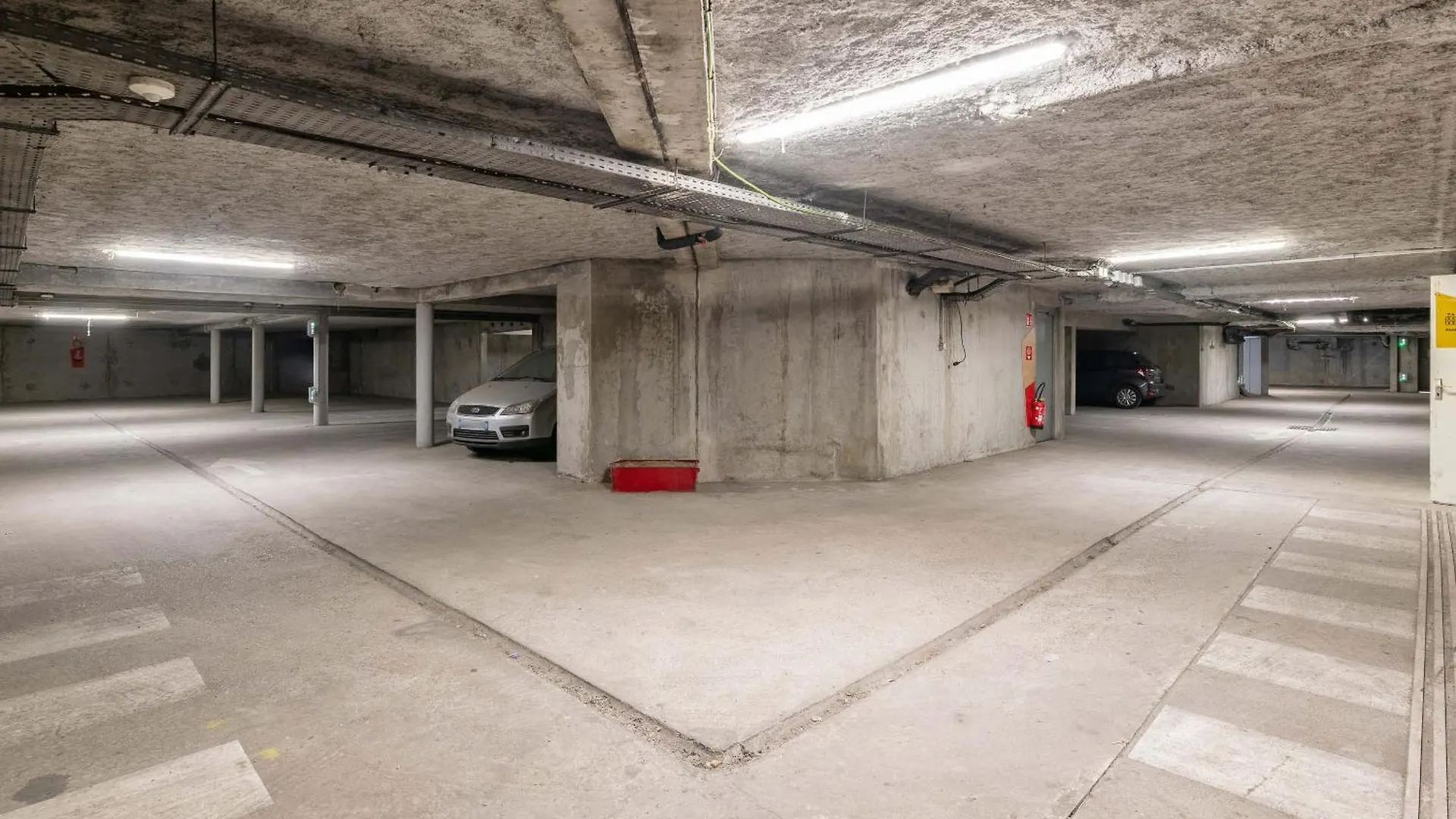 B&B Hotel Lyon Grand Stade Meyzieu