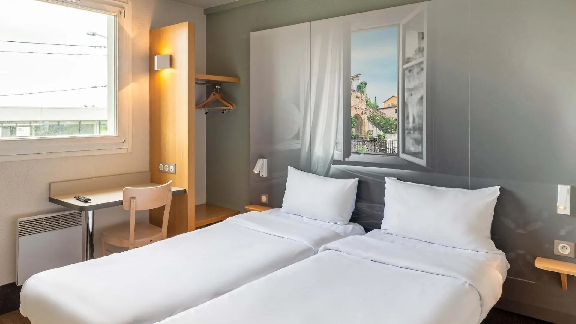 B&B Hotel Lyon Grand Stade Meyzieu