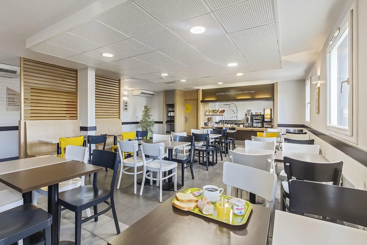 B&B Hotel Lyon Grand Stade Meyzieu