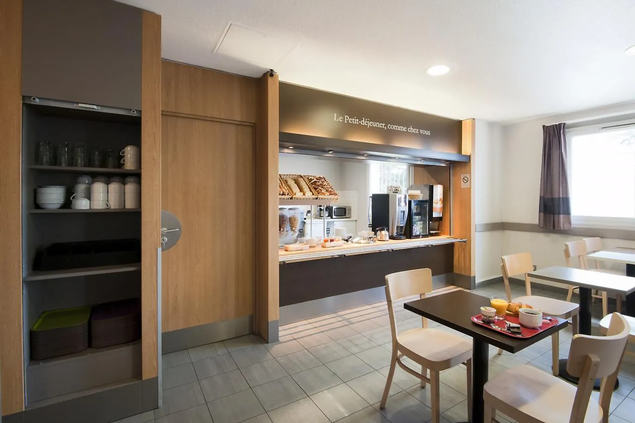 B&B Hotel Lyon Grand Stade Meyzieu