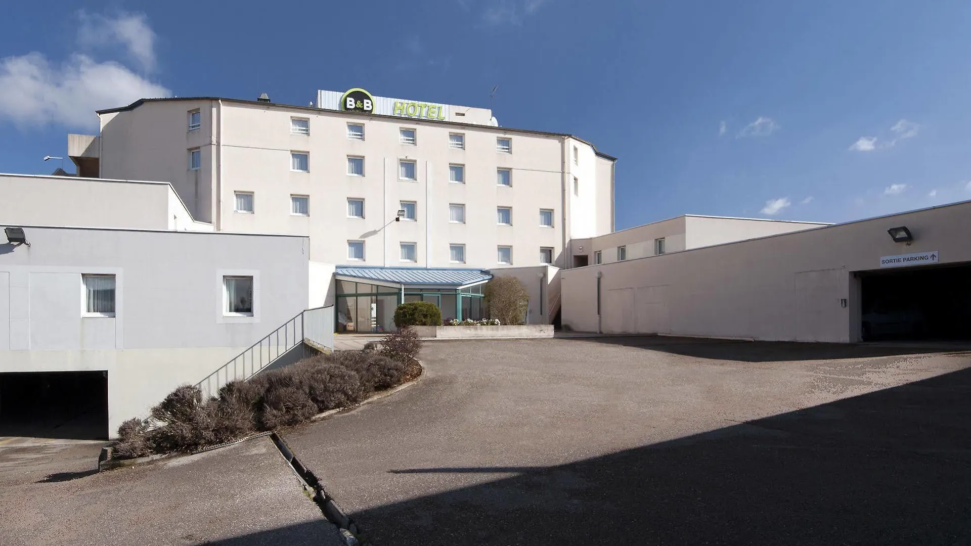 B&B Hotel Lyon Grand Stade Meyzieu