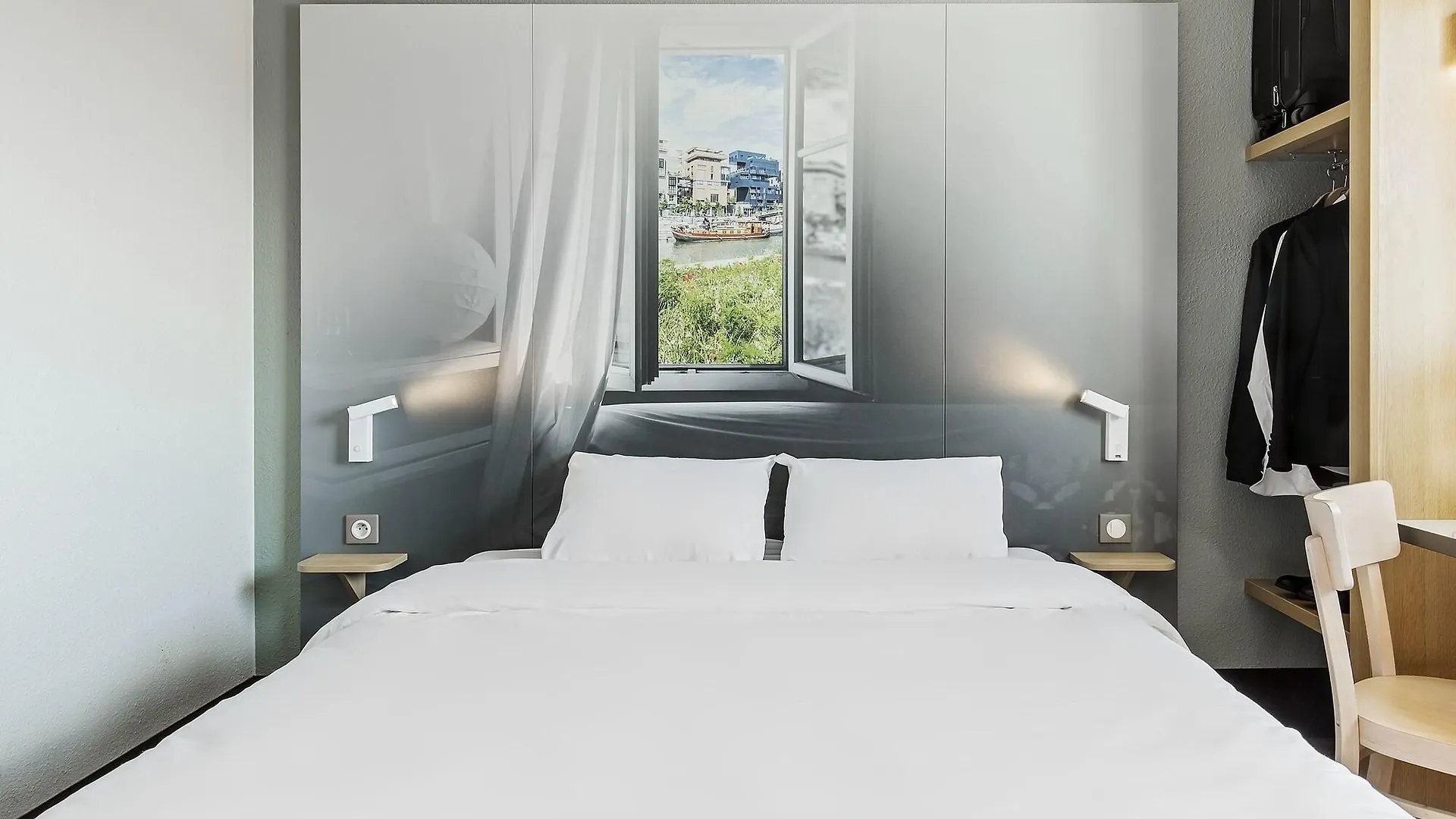 B&B Hotel Lyon Grand Stade Meyzieu France