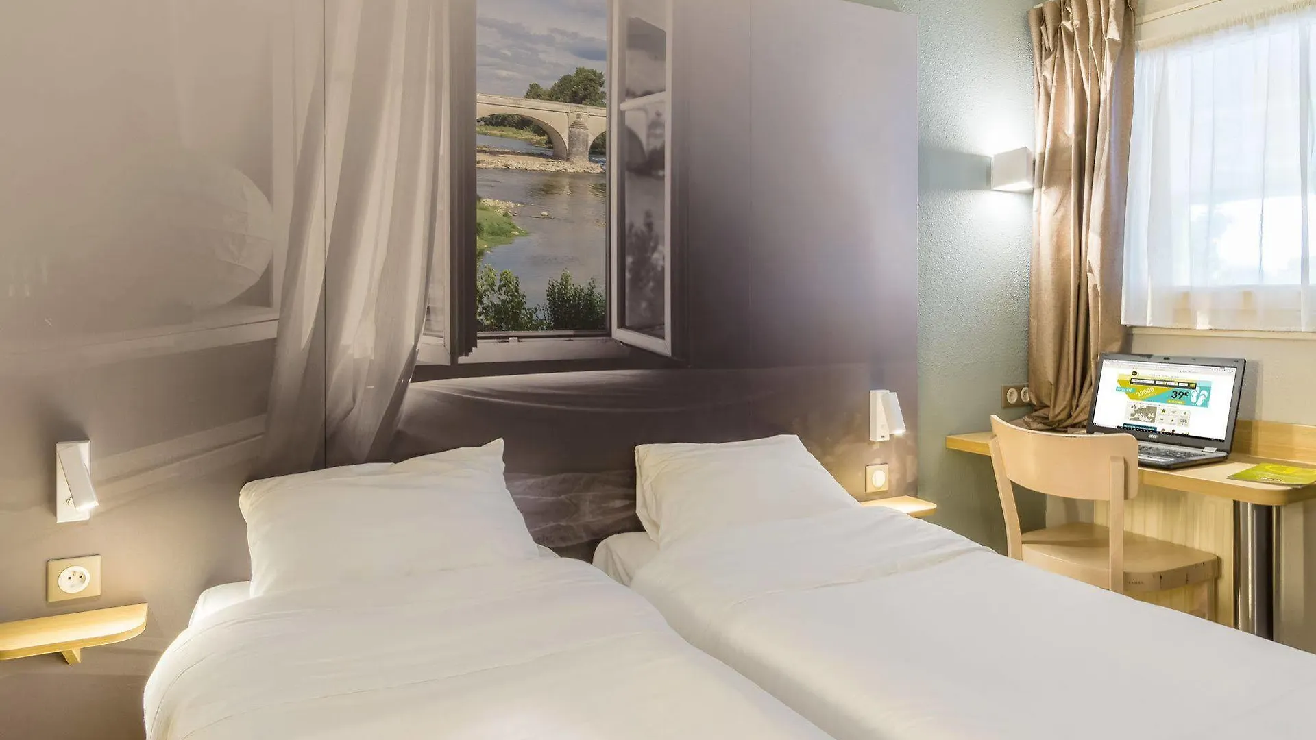 B&B Hotel Lyon Grand Stade Meyzieu France